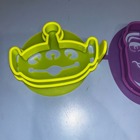 Pampered Chef Toy Story Pancake molds and stencils - Picture 3 of 7
